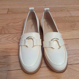 Minuit Sur Terre Merlin Cream Loafer